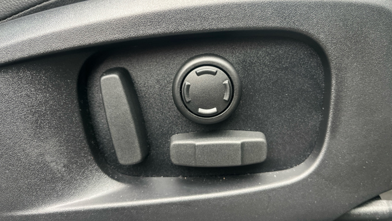 Jaguar F-Pace 2.0 D200 R-Dynamic S 5dr Auto AWD Diesel Estate